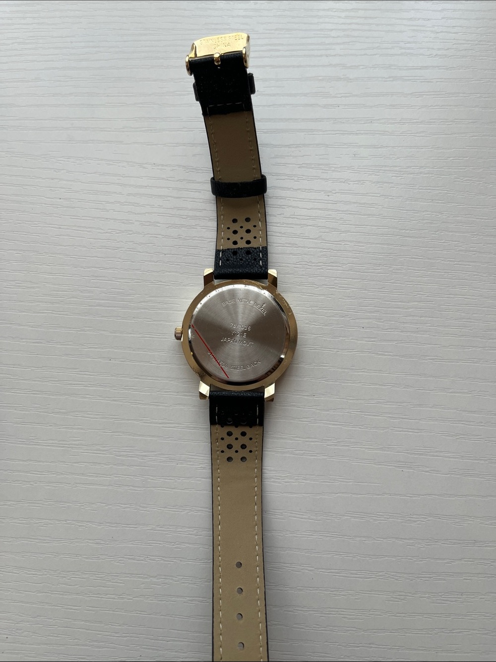 5-Piece Mixed Watch Bundle – Unisex Men & Women’s Minimalist Styles All Working - Picture 11 of 16